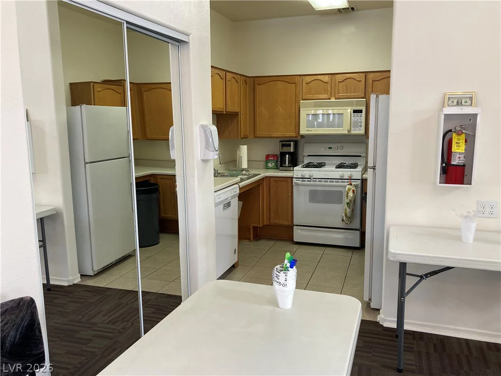 5002 Mascaro, Las Vegas, NV 89122