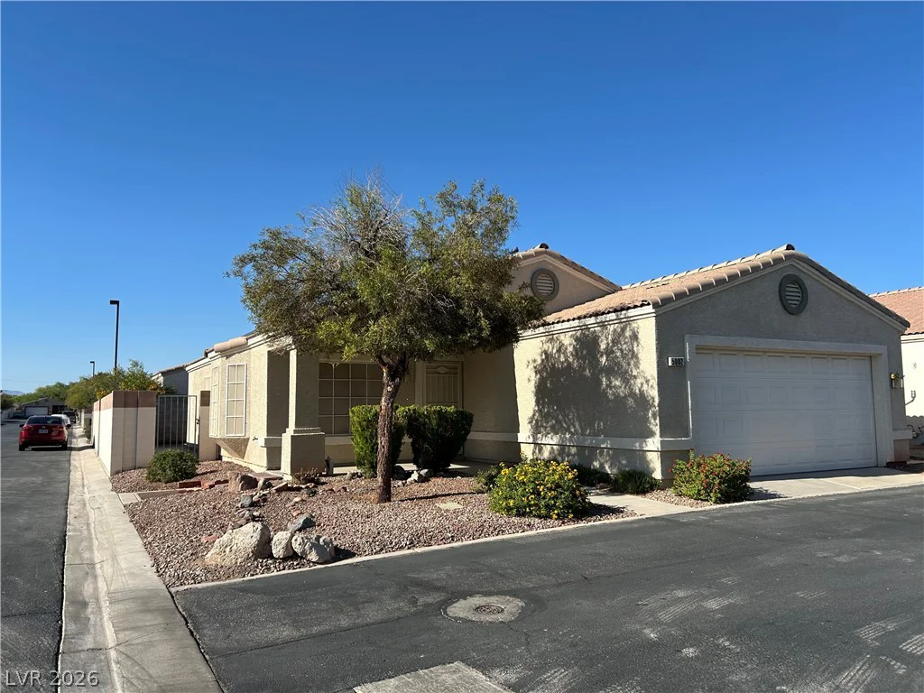 5002 Mascaro, Las Vegas, NV 89122