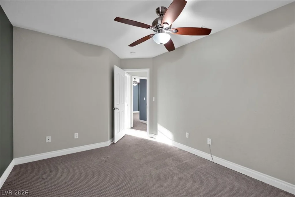 10453 Niagara Falls, Las Vegas, NV 89144