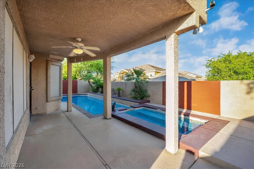 10453 Niagara Falls, Las Vegas, NV 89144