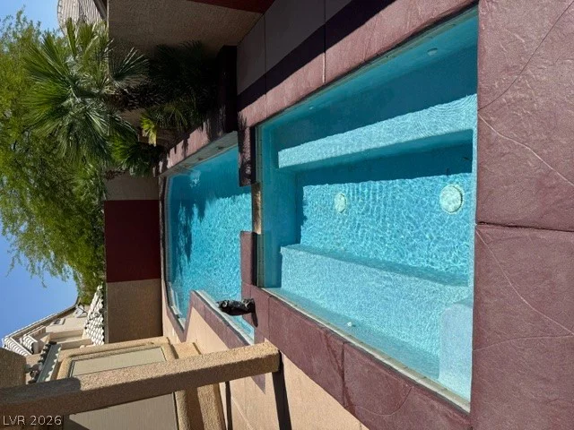 10453 Niagara Falls, Las Vegas, NV 89144