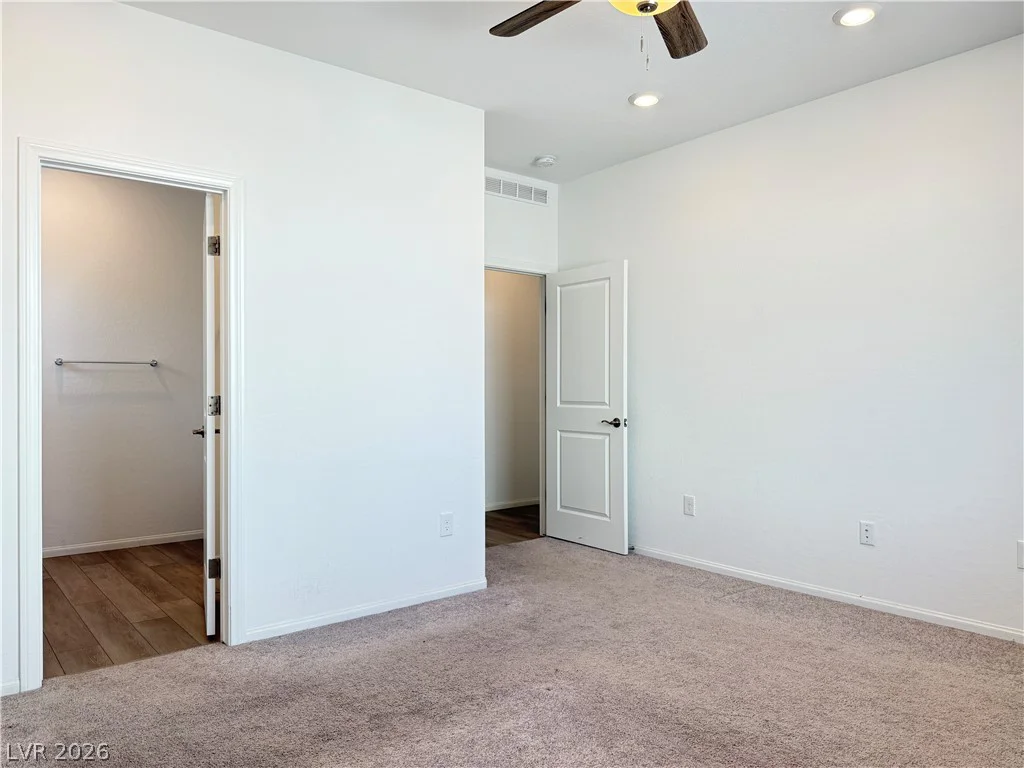 6842 Laguna Blanca, North Las Vegas, NV 89086