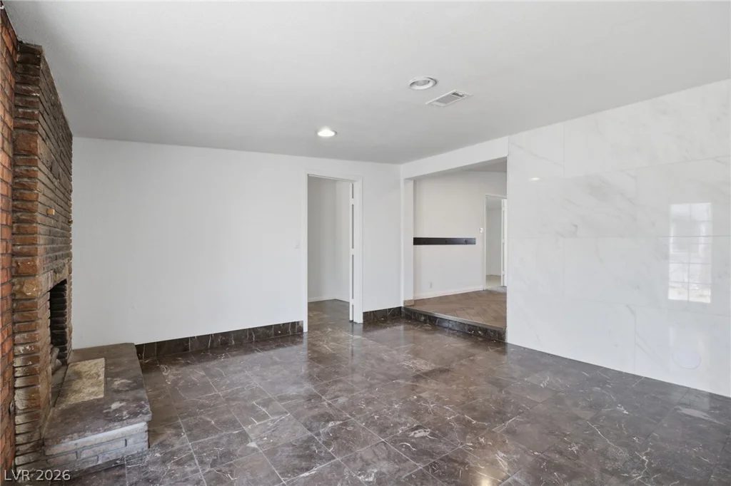 2843 Flower, North Las Vegas, NV 89030