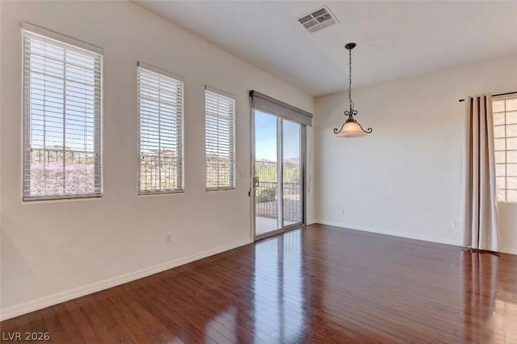9209 Tudor Park, Las Vegas, NV 89145