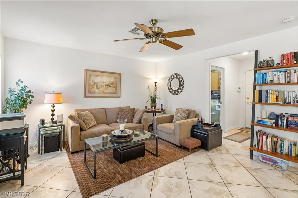 7812 Golden Talon, Las Vegas, NV 89131