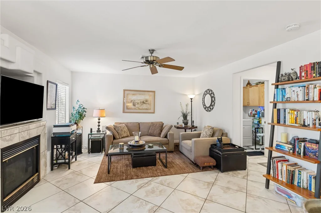 7812 Golden Talon, Las Vegas, NV 89131