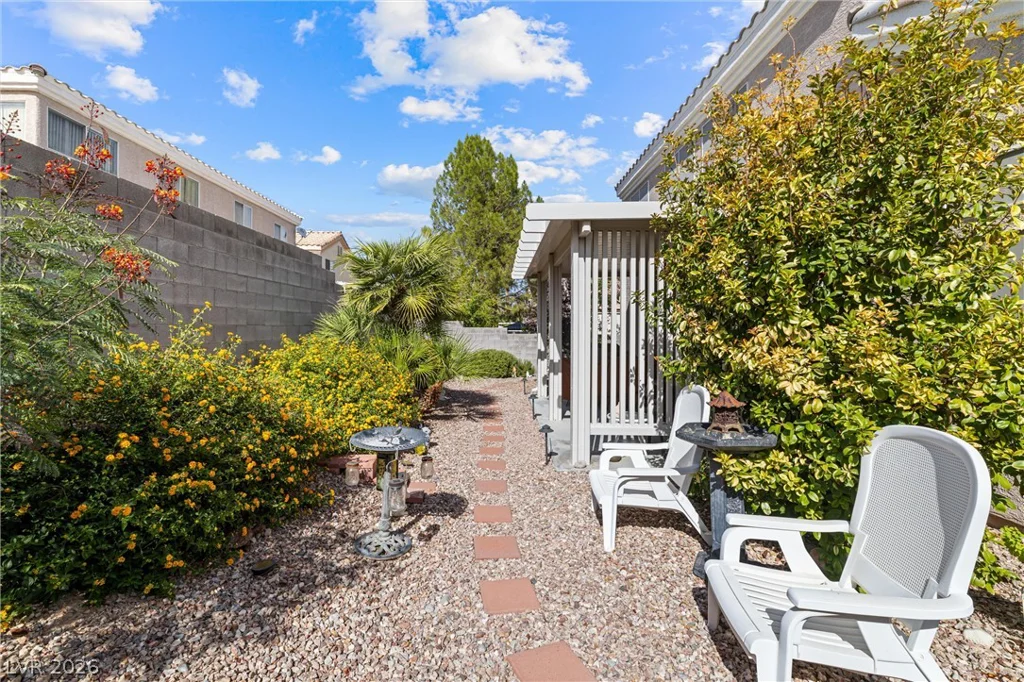 7812 Golden Talon, Las Vegas, NV 89131