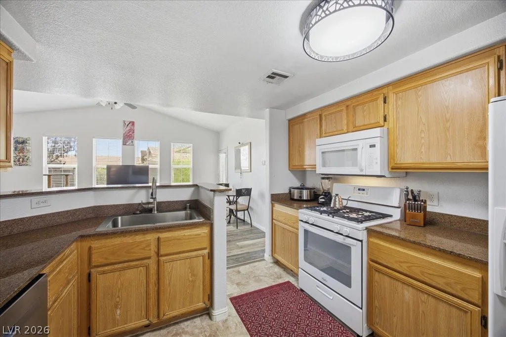10550 Alexander, Las Vegas, NV 89129