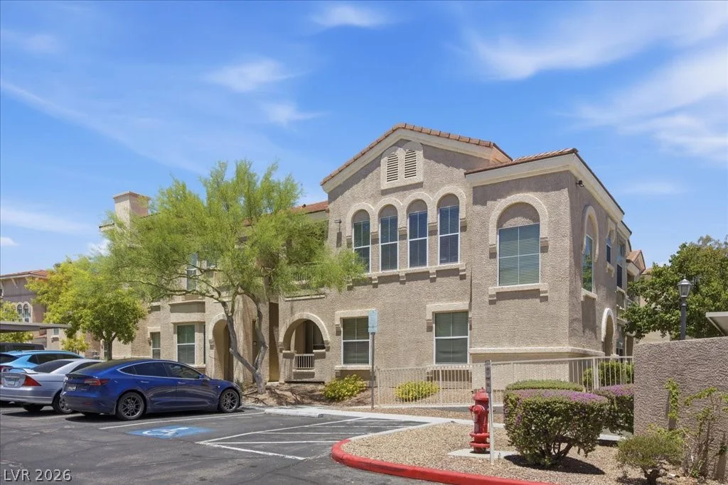 10550 Alexander, Las Vegas, NV 89129