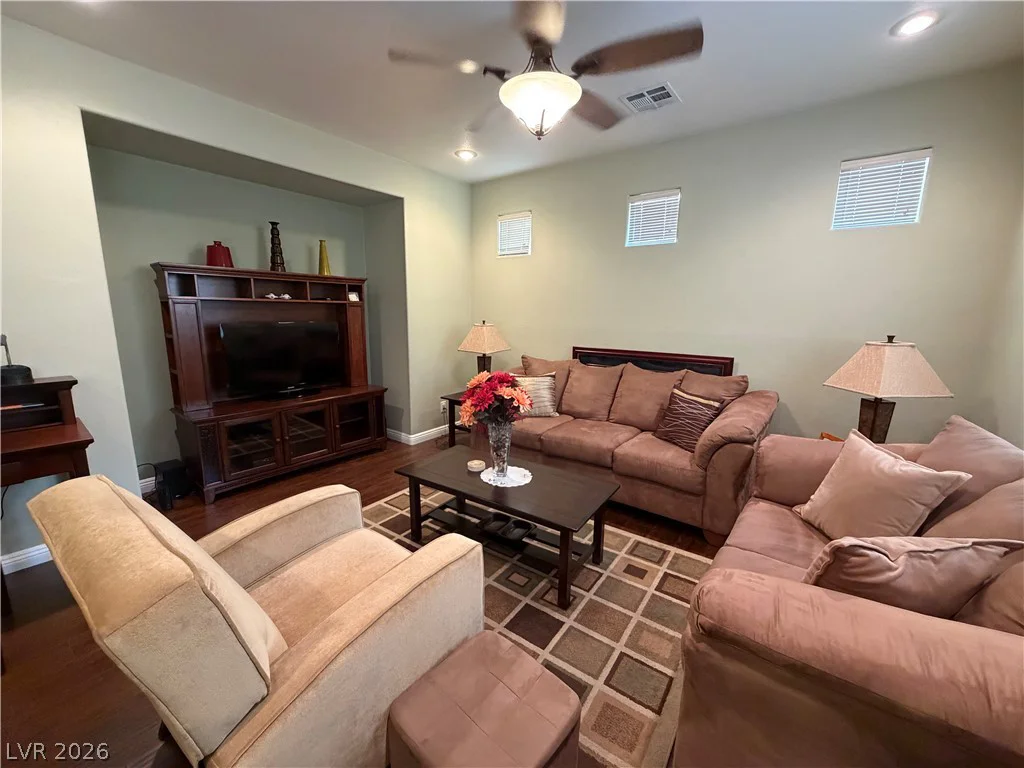 9125 Epworth, Las Vegas, NV 89148