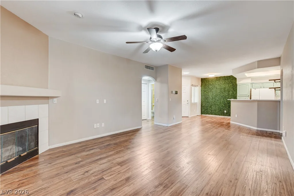 3320 Fort Apache, Las Vegas, NV 89117