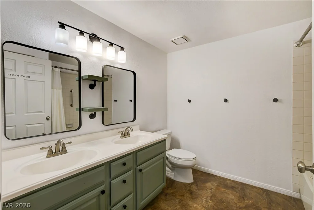 3320 Fort Apache, Las Vegas, NV 89117