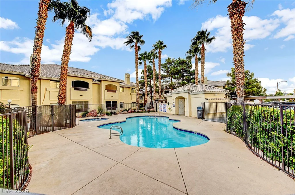 3320 Fort Apache, Las Vegas, NV 89117