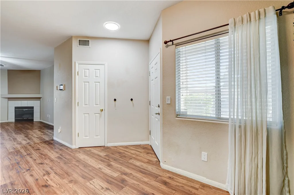 3320 Fort Apache, Las Vegas, NV 89117