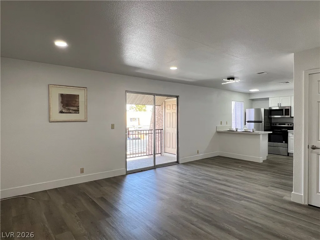 5080 Indian River, Las Vegas, NV 89103