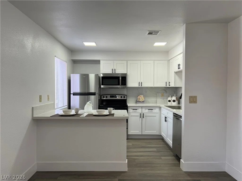5080 Indian River, Las Vegas, NV 89103
