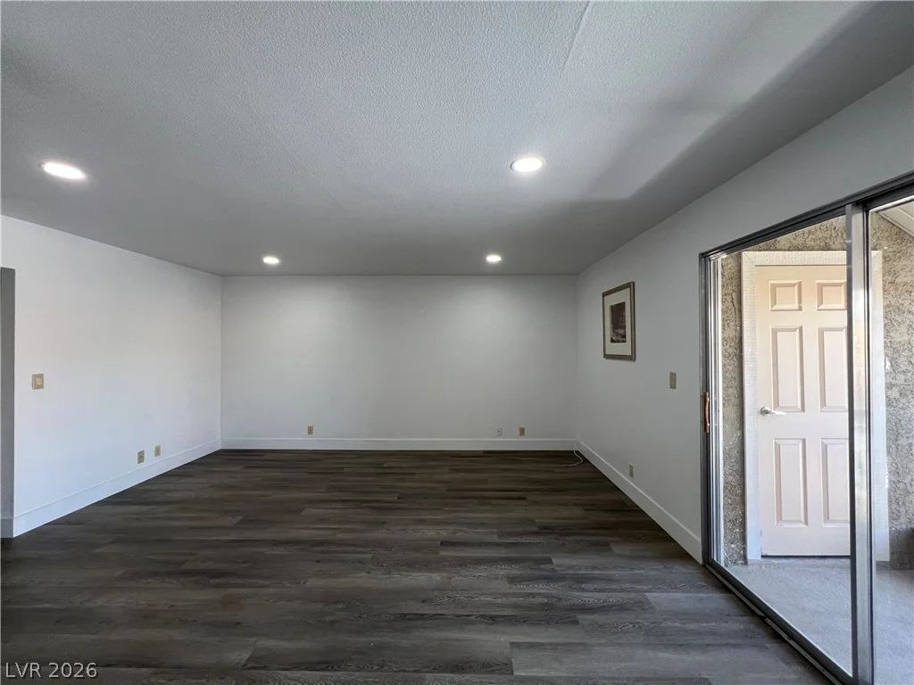 5080 Indian River, Las Vegas, NV 89103