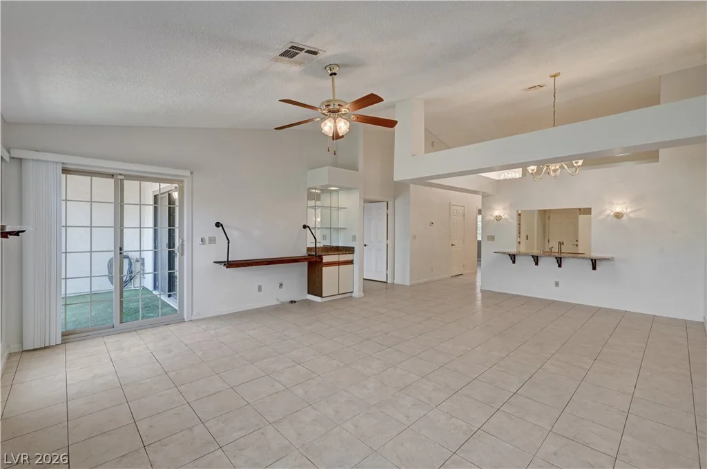 5736 Colwood, Las Vegas, NV 89130