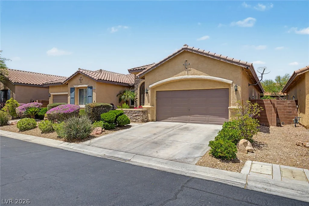 9350 Wilderness Glen, Las Vegas, NV 89178