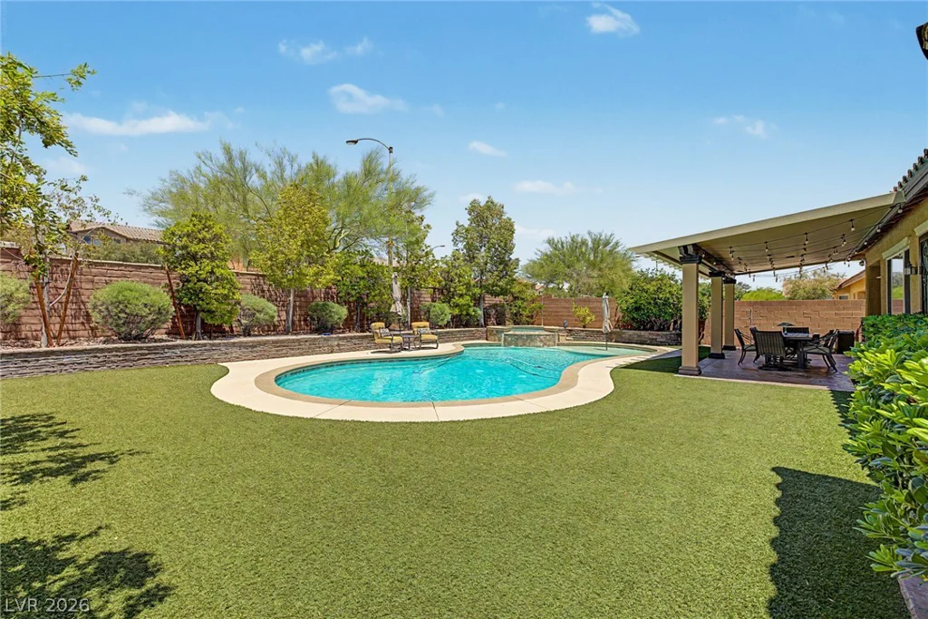 9350 Wilderness Glen, Las Vegas, NV 89178