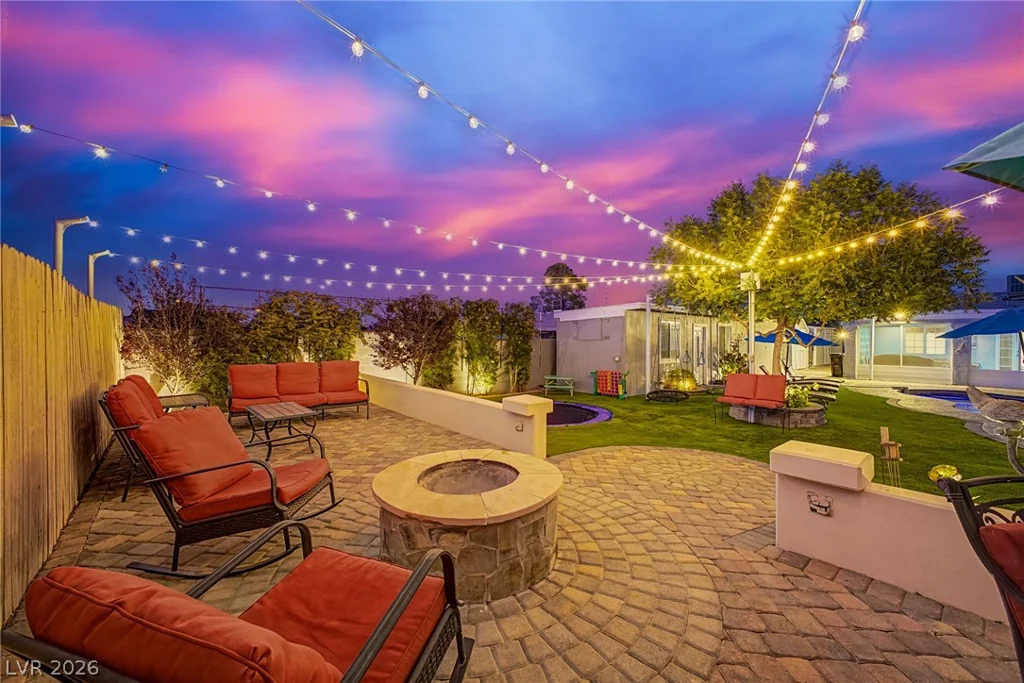 7733 Firethorn, Las Vegas, NV 89123