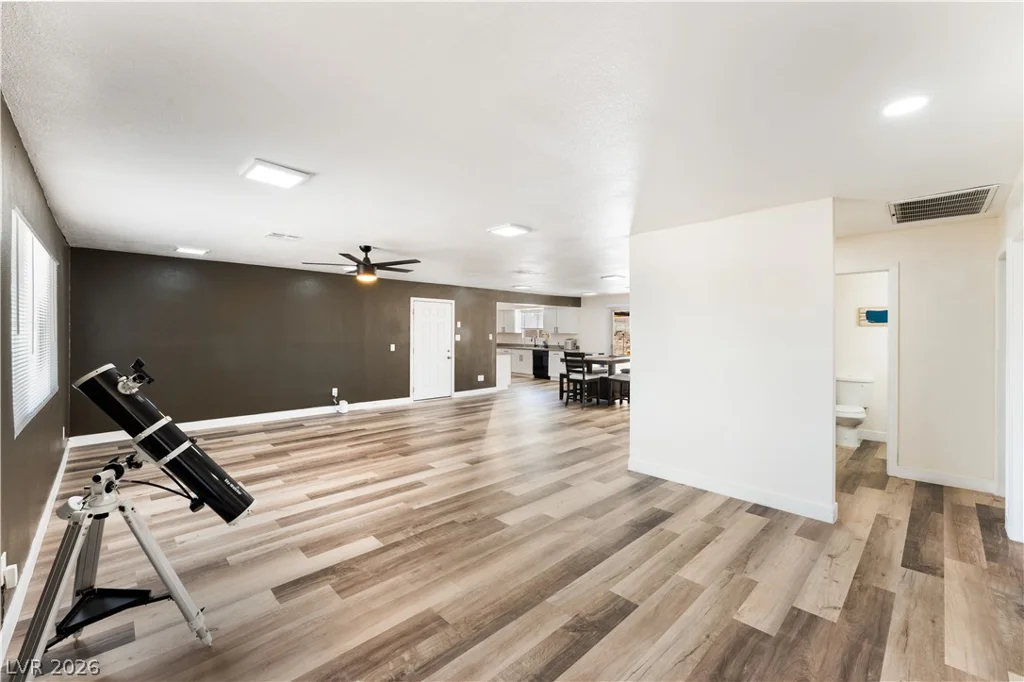 3313 El Camino Real, Las Vegas, NV 89121