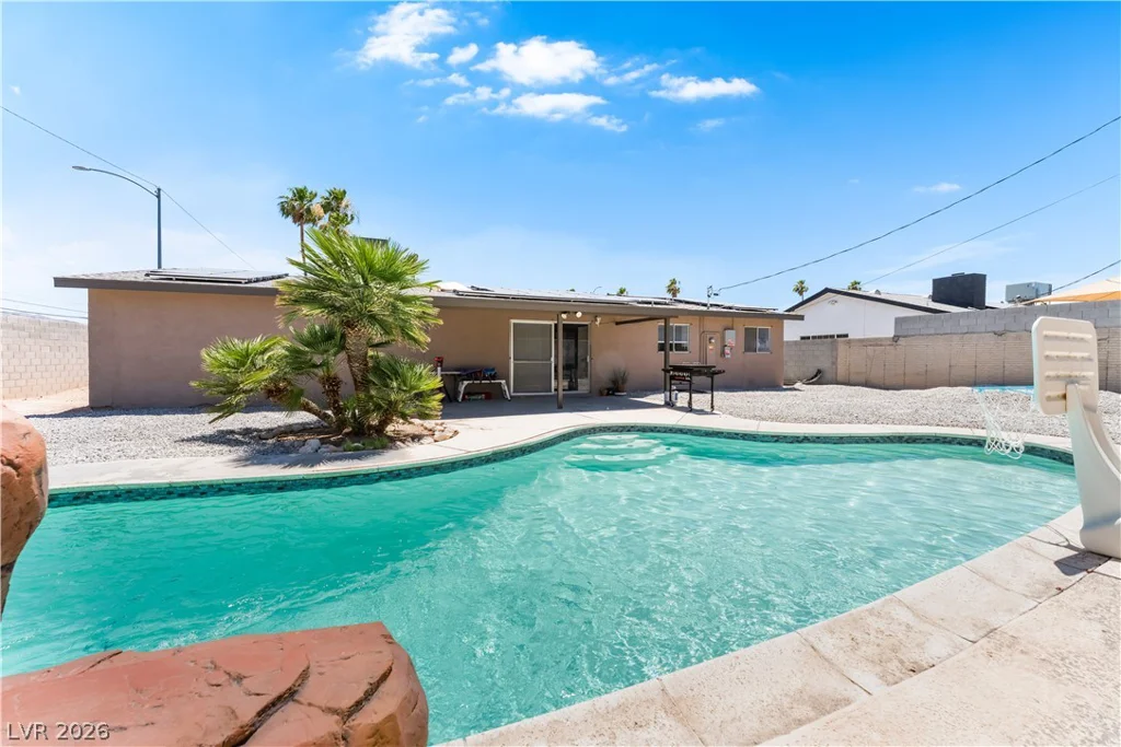 3313 El Camino Real, Las Vegas, NV 89121
