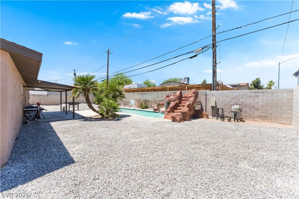 3313 El Camino Real, Las Vegas, NV 89121