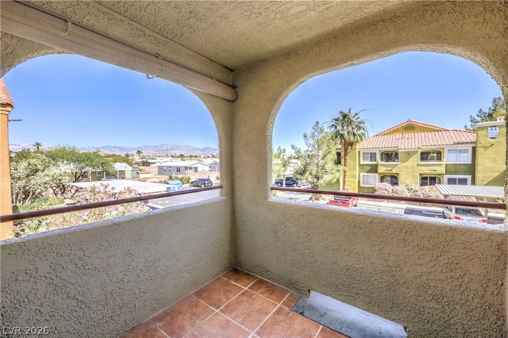 7950 Flamingo, Las Vegas, NV 89147