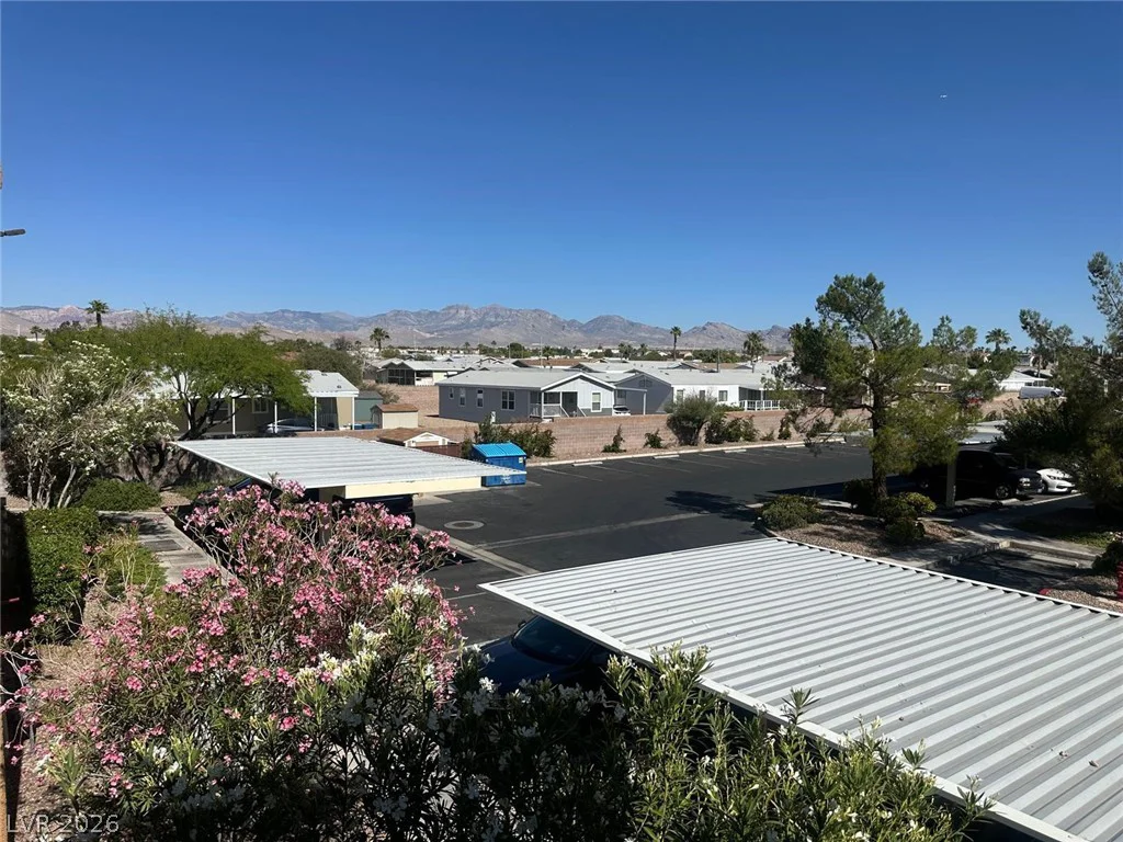7950 Flamingo, Las Vegas, NV 89147