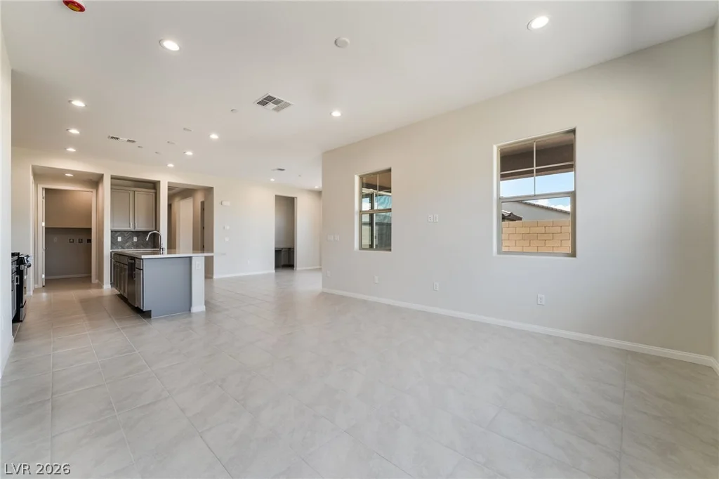 652 Ambridge, Henderson, NV 89011