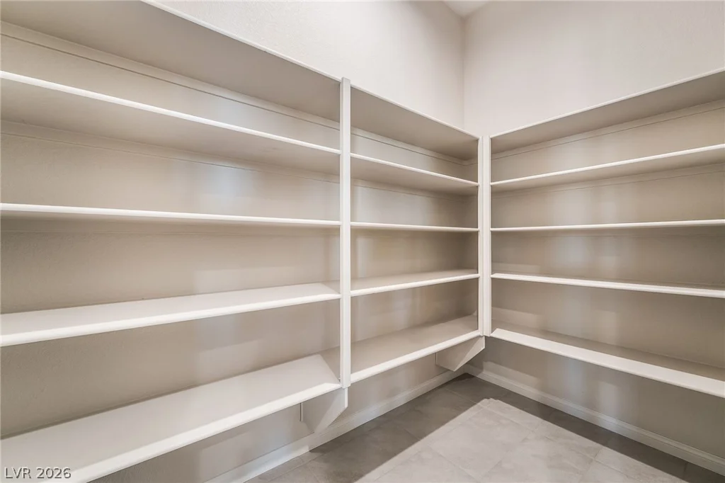 652 Ambridge, Henderson, NV 89011