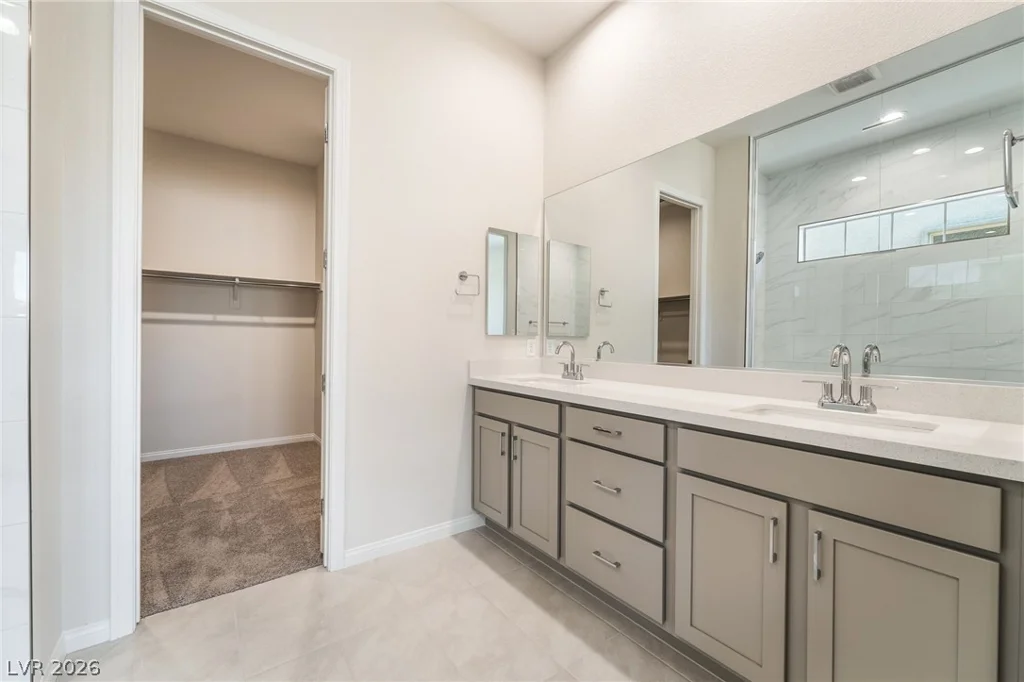 652 Ambridge, Henderson, NV 89011