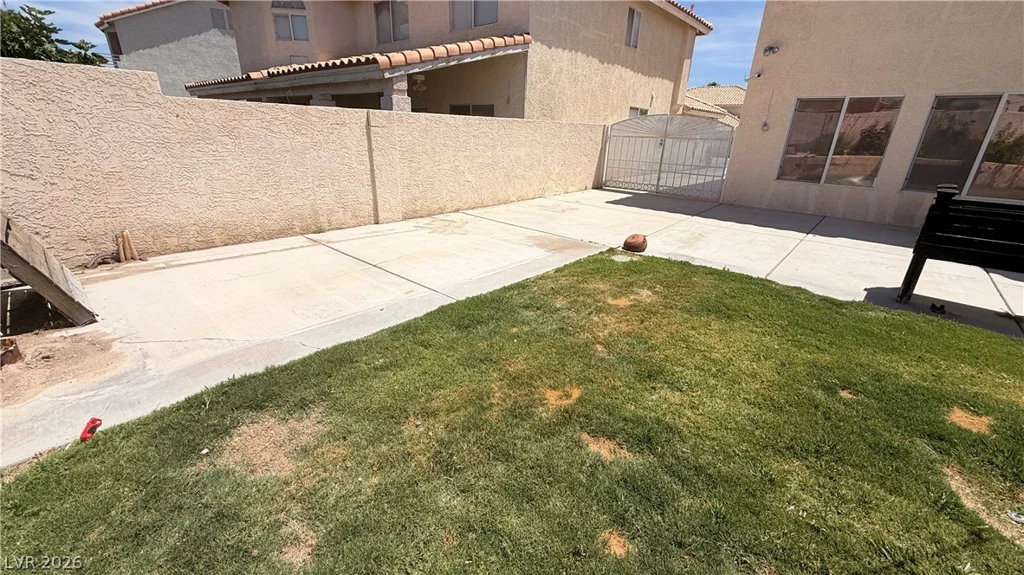 3725 Deer Flats, Las Vegas, NV 89129