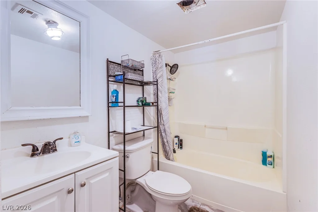 3924 Voxna, Las Vegas, NV 89119