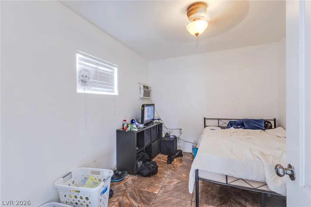 3924 Voxna, Las Vegas, NV 89119
