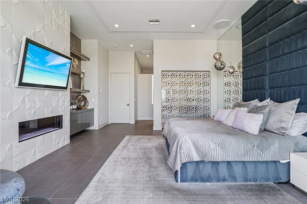 375 Tranquil Peak, Henderson, NV 89012
