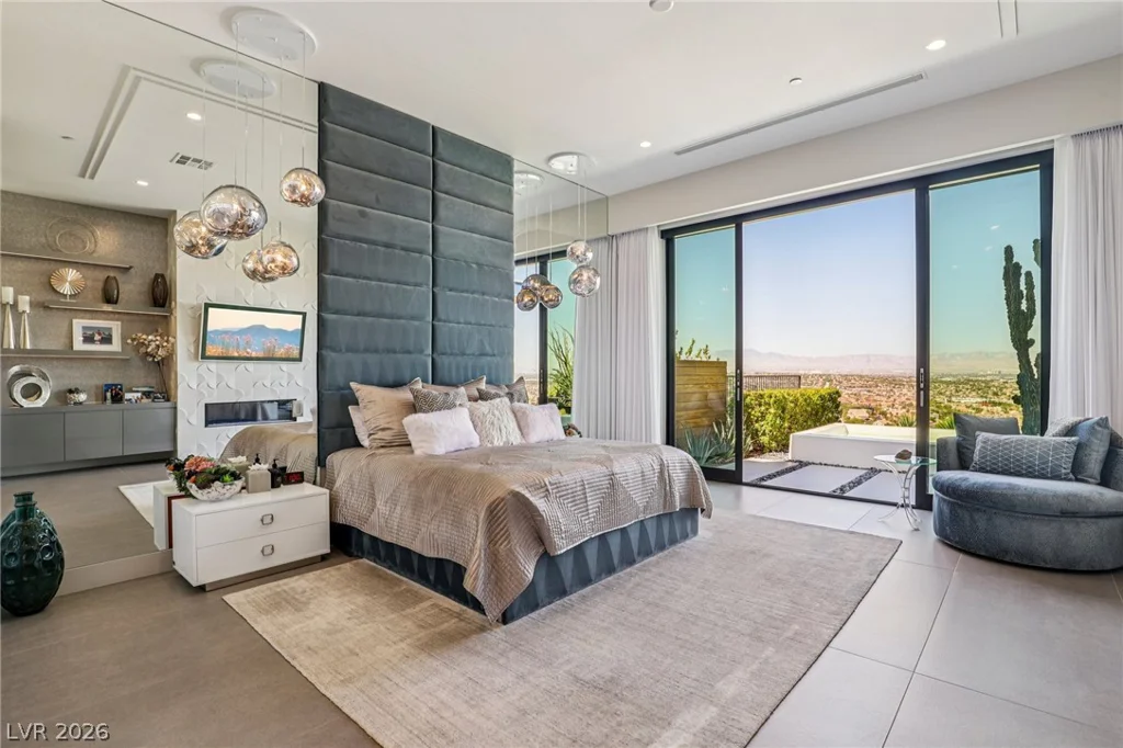 375 Tranquil Peak, Henderson, NV 89012