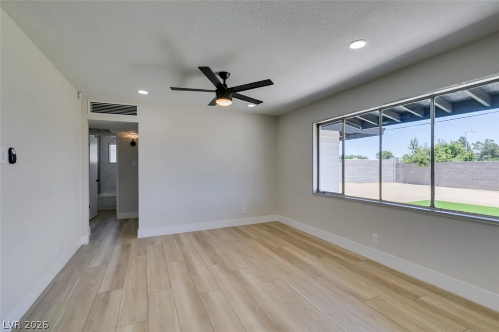 1016 Mezpah, Las Vegas, NV 89106
