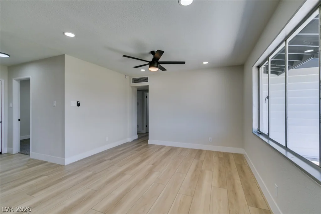 1016 Mezpah, Las Vegas, NV 89106
