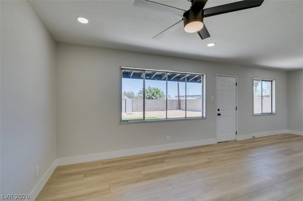 1016 Mezpah, Las Vegas, NV 89106