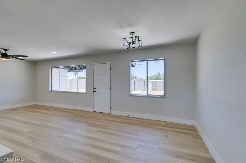 1016 Mezpah, Las Vegas, NV 89106
