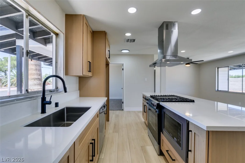 1016 Mezpah, Las Vegas, NV 89106