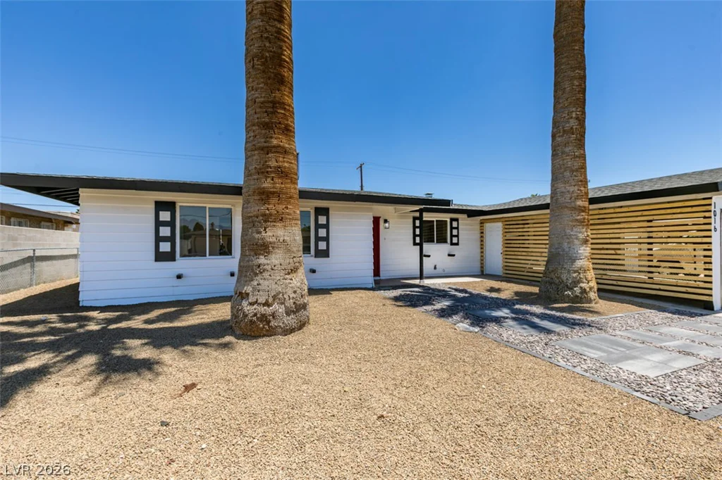 1016 Mezpah, Las Vegas, NV 89106