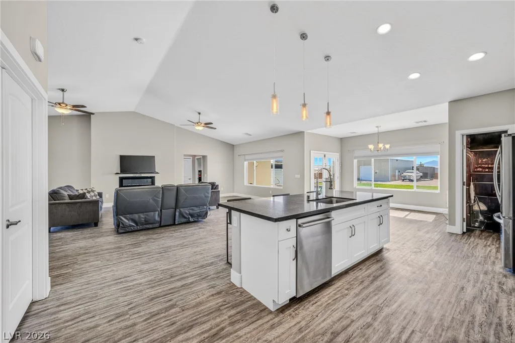 3660 S. Rebel, Pahrump, NV 89048