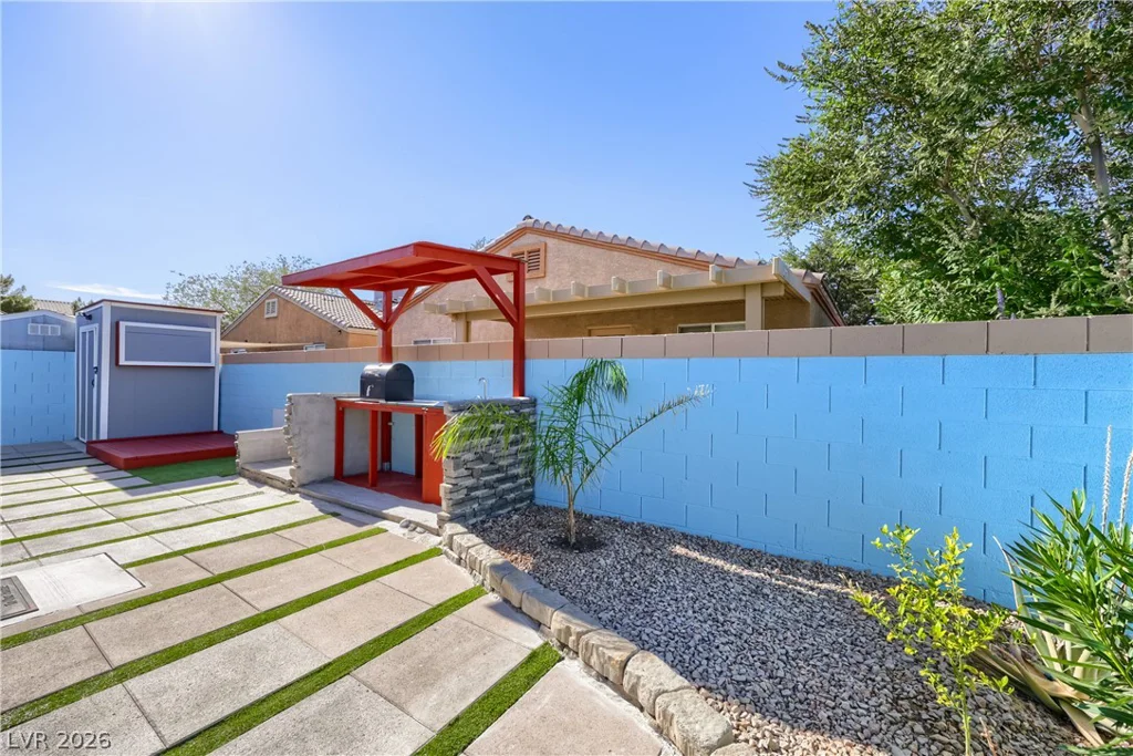 5205 Mineral Lake, Las Vegas, NV 89122