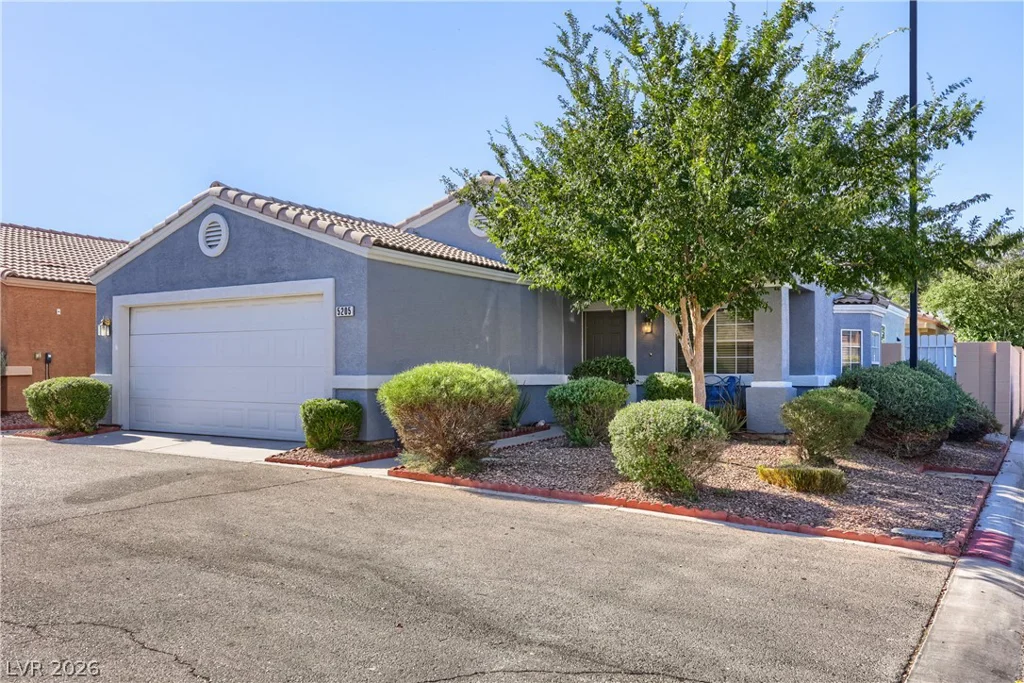5205 Mineral Lake, Las Vegas, NV 89122