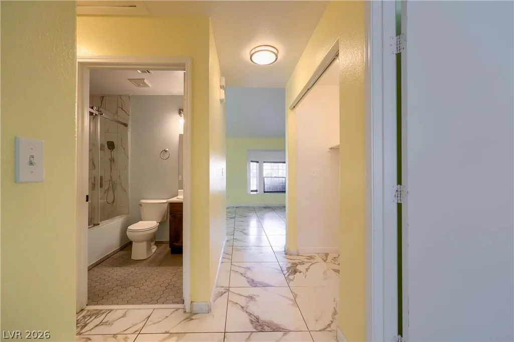5205 Mineral Lake, Las Vegas, NV 89122
