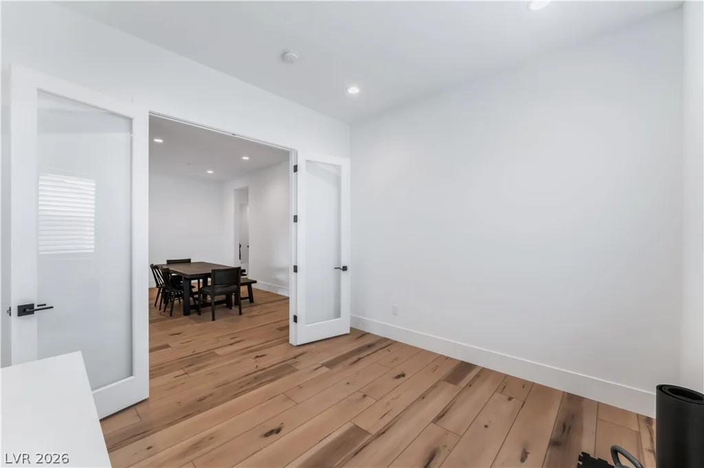 10239 Meandering Dell, Las Vegas, NV 89166