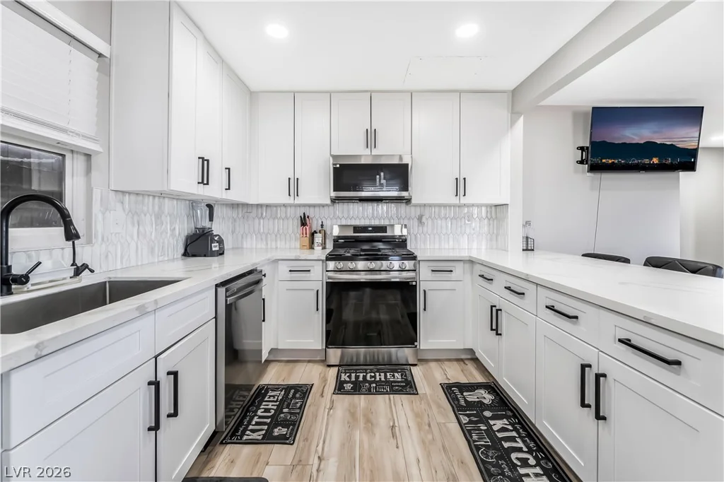 113 Elm, Henderson, NV 89015